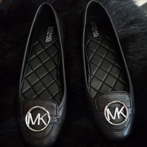 SOLLDDD!! Michael Kors Lillie Moc Flats